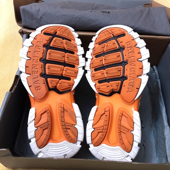 Balenciaga track sandals- Unisex size 7- 8 Firm price - Picture 9 of 15